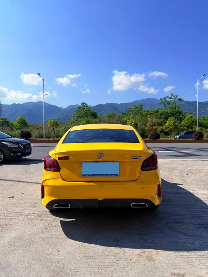 2022 MG 5 1.5T 173HP L4 7DCT,autocango,china used car exporter,china ev exporter,chinese used car exporter,chinese used ev exporter