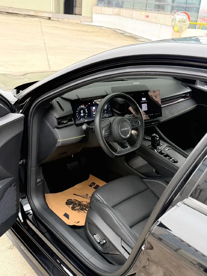 2023 LYNK&CO 03 2.0T 254HP L4 7DCT,autocango,china used car exporter,china ev exporter,chinese used car exporter,chinese used ev exporter