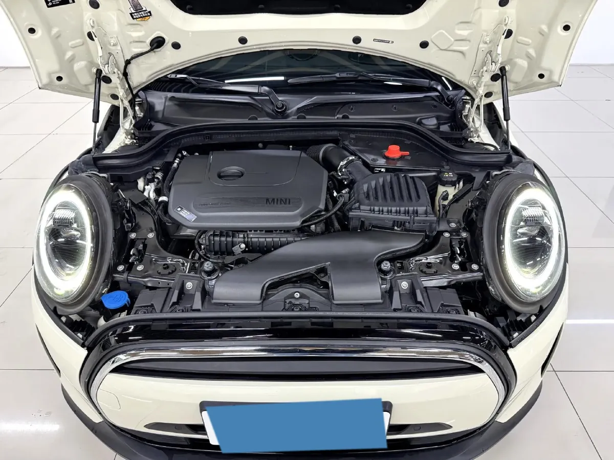 2023 MINI MINI 1.5T 136HP L3 7DCT,autocango,china used car exporter,china ev exporter,chinese used car exporter,chinese used ev exporter