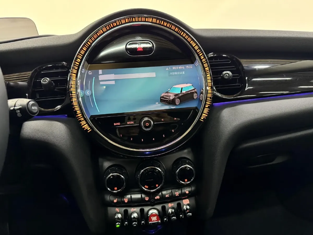 2023 MINI MINI 1.5T 136HP L3 7DCT,autocango,china used car exporter,china ev exporter,chinese used car exporter,chinese used ev exporter