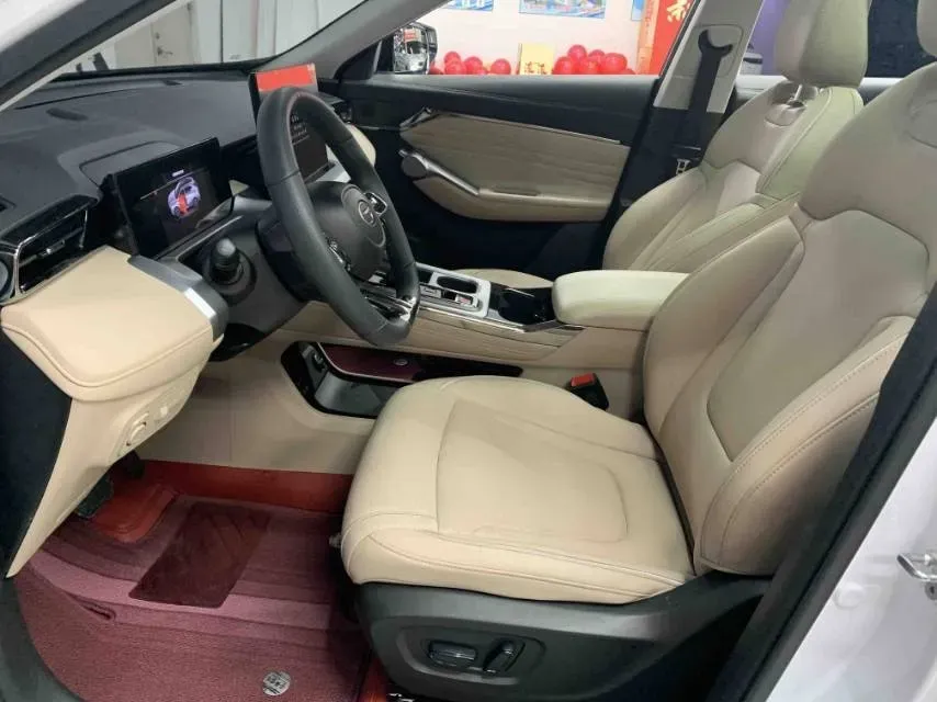 2024 GAC Trumpchi GS4 1.5T 177HP L4 7DCT,autocango,china used car exporter,china ev exporter,chinese used car exporter,chinese used ev exporter