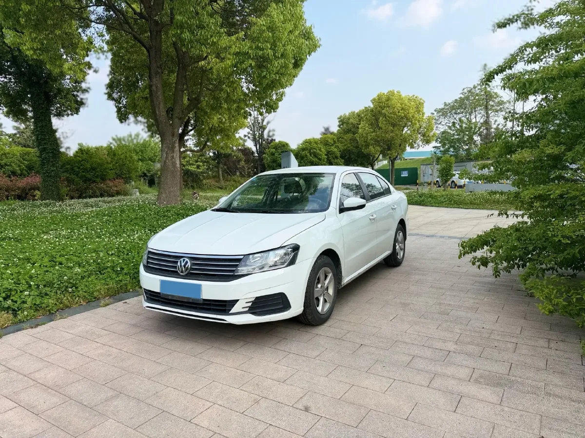 2019 Volkswagen Polo 1.5L 113HP L4 5MT,autocango,china used car exporter,china ev exporter,chinese used car exporter,chinese used ev exporter