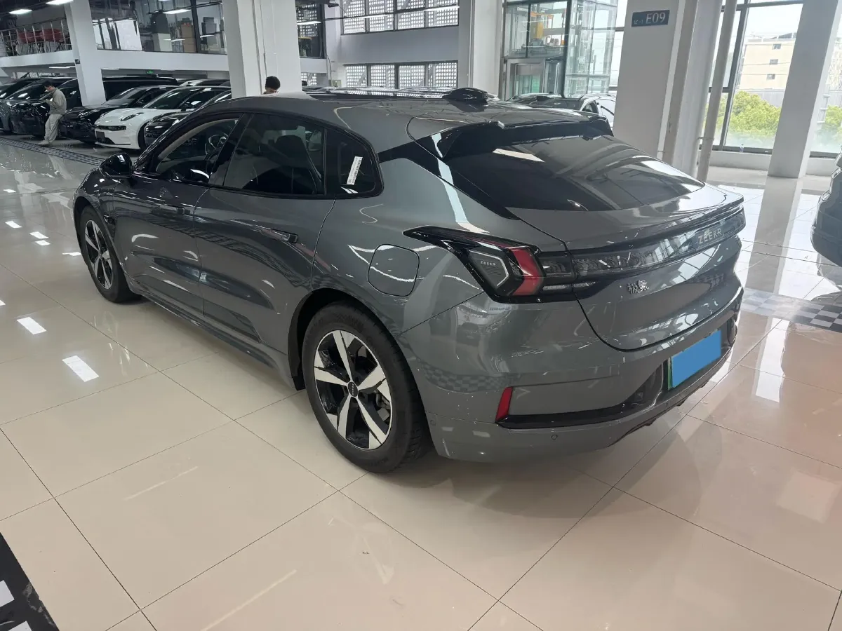 2022 Zeekr 001 BEV 100KWH,autocango,china used car exporter,china ev exporter,chinese used car exporter,chinese used ev exporter