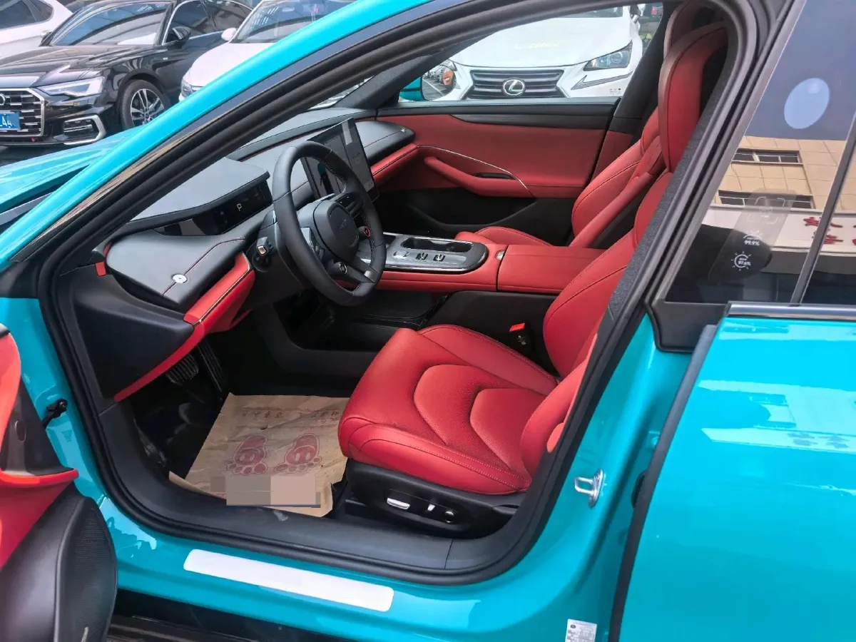 2024 MI SU7 BEV 73.6KWH,autocango,china used car exporter,china ev exporter,chinese used car exporter,chinese used ev exporter