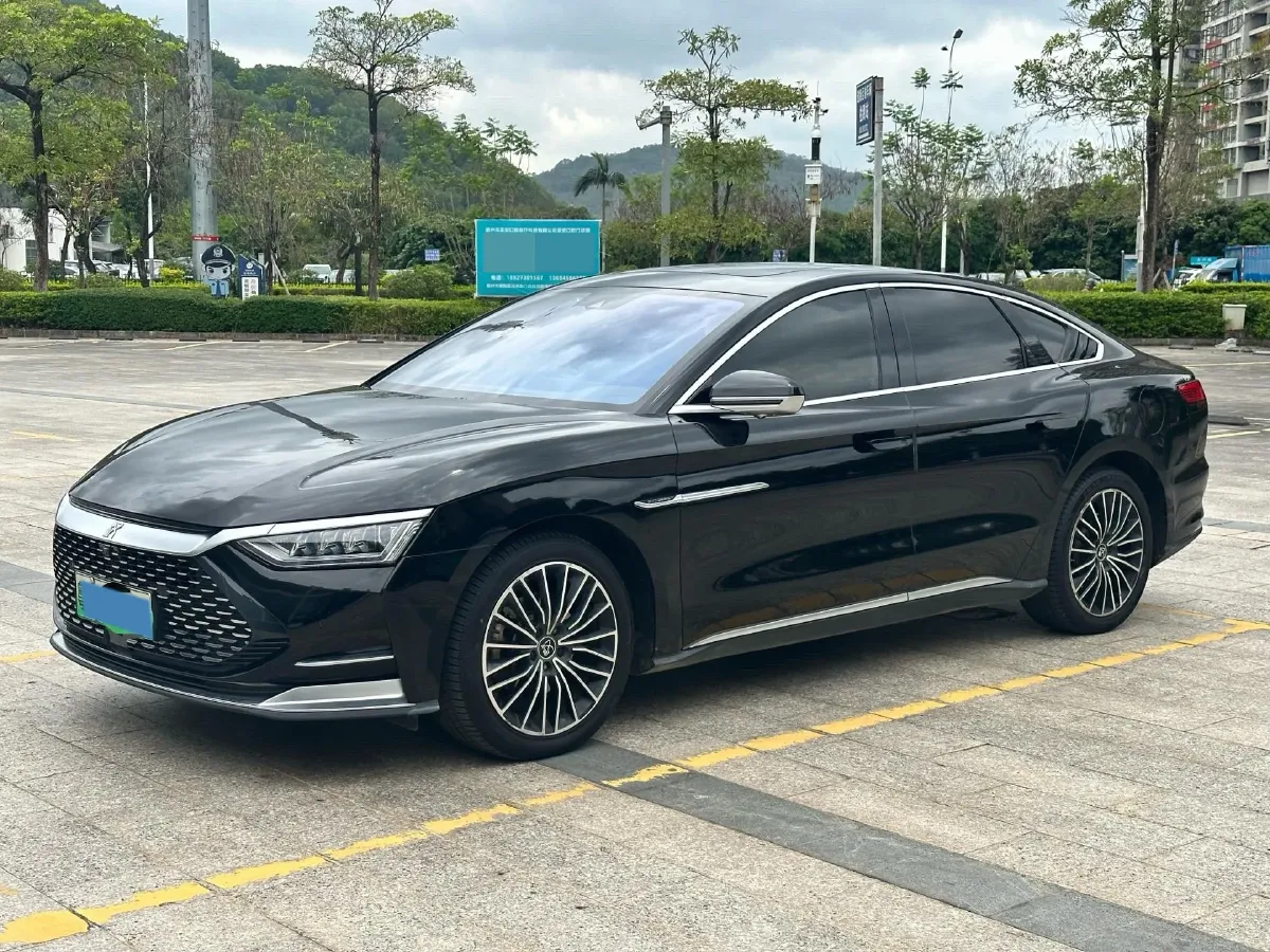 2020 WEY VV7 2.0T 227HP L4 7DCT PHEV,autocango,china used car exporter,china ev exporter,chinese used car exporter,chinese used ev exporter