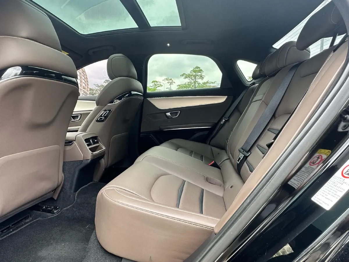 2020 WEY VV7 2.0T 227HP L4 7DCT PHEV,autocango,china used car exporter,china ev exporter,chinese used car exporter,chinese used ev exporter