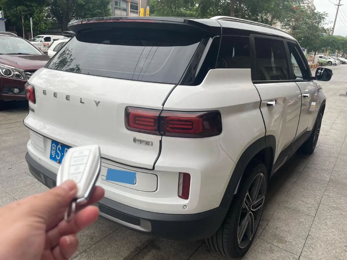 2020 Geely ICON 1.5T 177HP L3 7DCT,autocango,china used car exporter,china ev exporter,chinese used car exporter,chinese used ev exporter