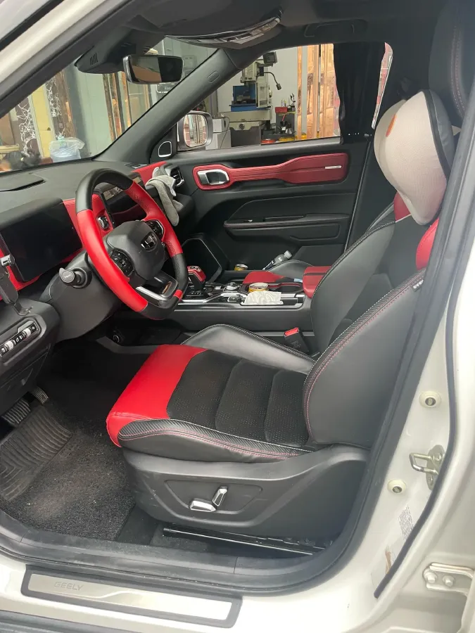 2020 Geely ICON 1.5T 177HP L3 7DCT,autocango,china used car exporter,china ev exporter,chinese used car exporter,chinese used ev exporter