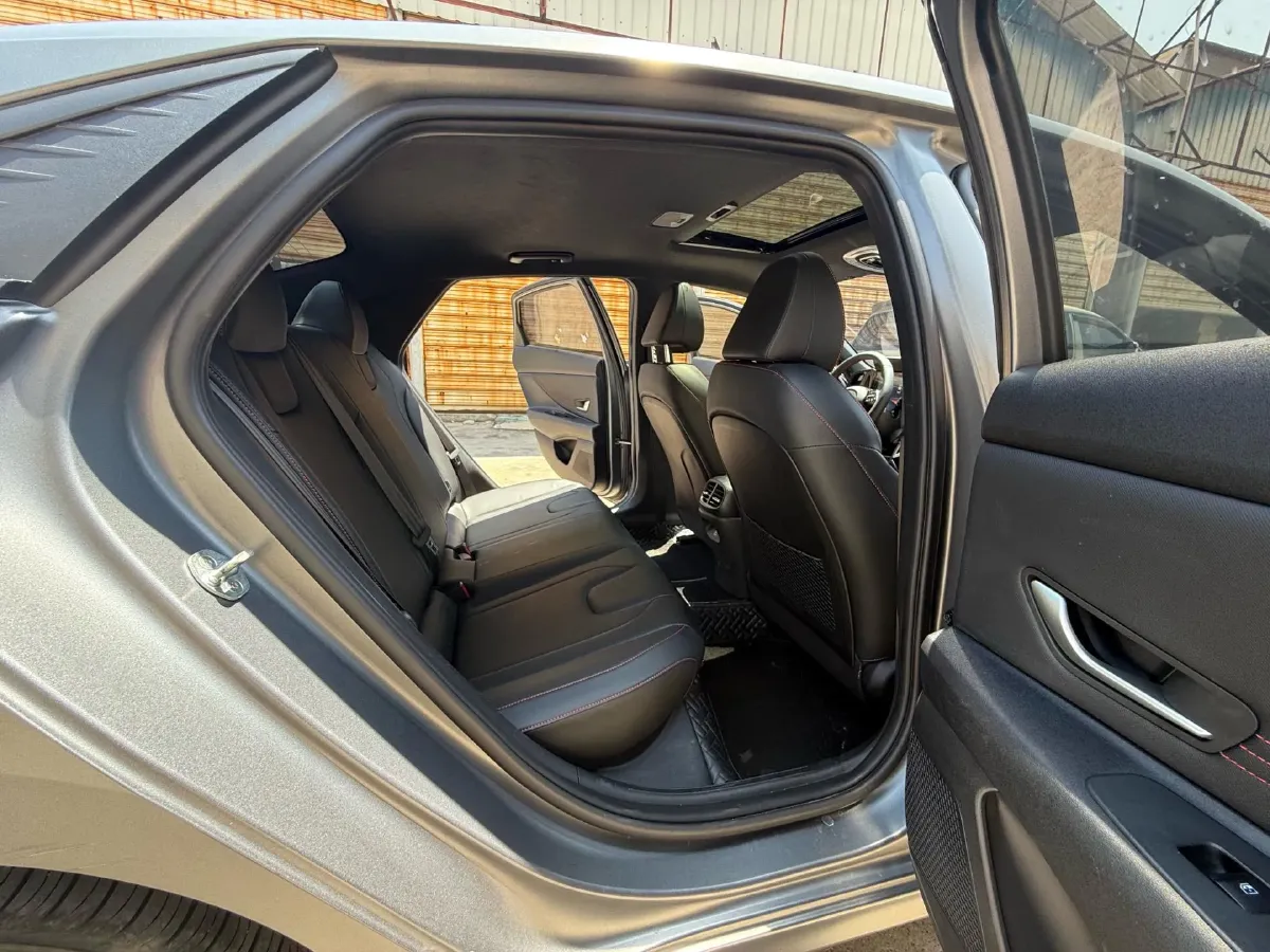 2022 Hyundai Elantra 1.5L 115HP L4 CVT,autocango,china used car exporter,china ev exporter,chinese used car exporter,chinese used ev exporter