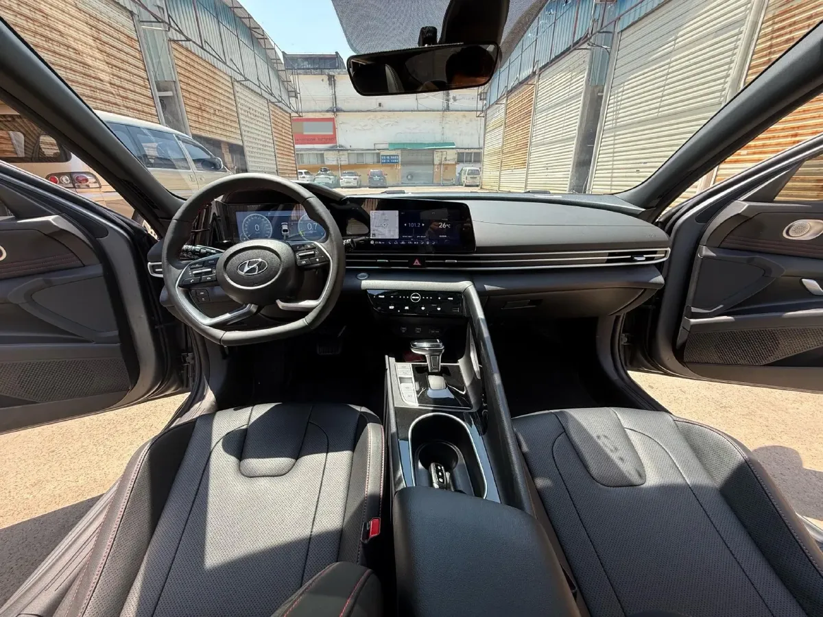 2022 Hyundai Elantra 1.5L 115HP L4 CVT,autocango,china used car exporter,china ev exporter,chinese used car exporter,chinese used ev exporter