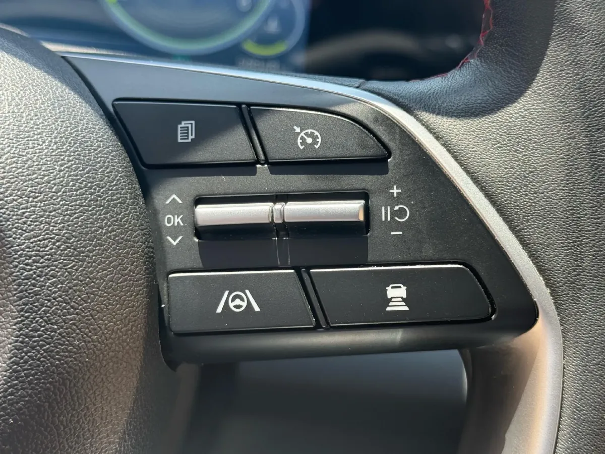 2022 Hyundai Elantra 1.5L 115HP L4 CVT,autocango,china used car exporter,china ev exporter,chinese used car exporter,chinese used ev exporter