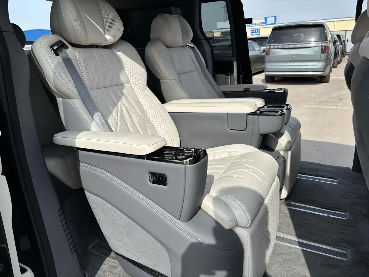 2024 Zeekr 009 BEV 108KWH,autocango,china used car exporter,china ev exporter,chinese used car exporter,chinese used ev exporter