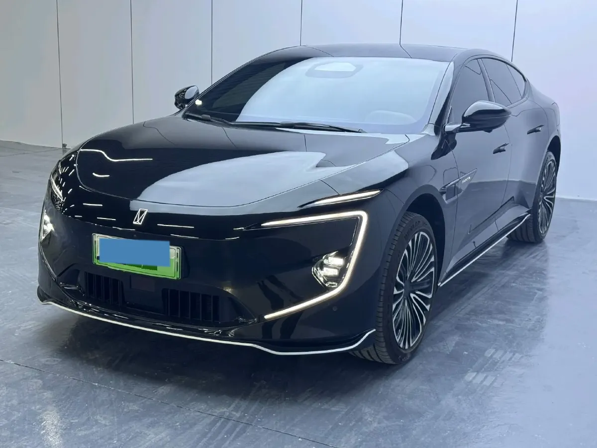 2025 Avatr 12 BEV,autocango,china used car exporter,china ev exporter,chinese used car exporter,chinese used ev exporter