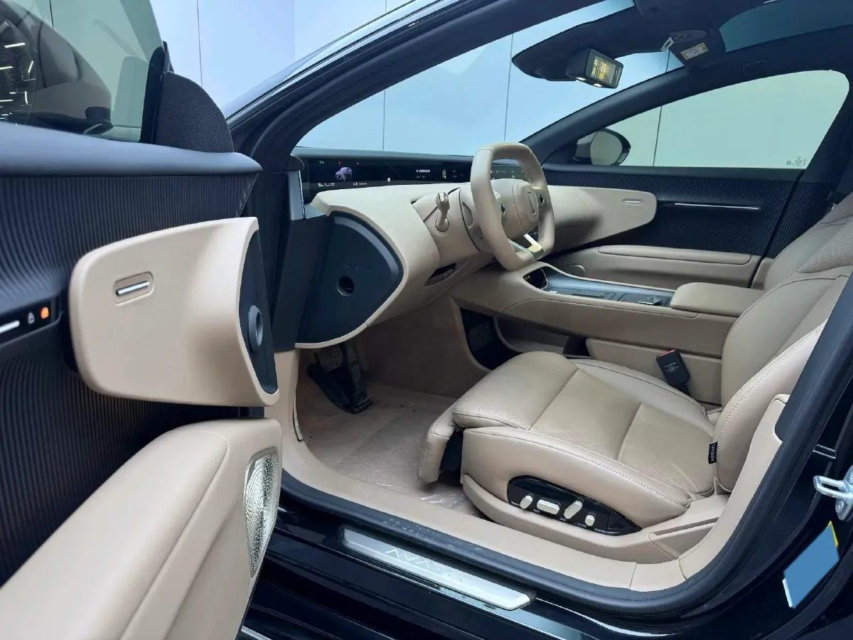 2025 Avatr 12 BEV,autocango,china used car exporter,china ev exporter,chinese used car exporter,chinese used ev exporter