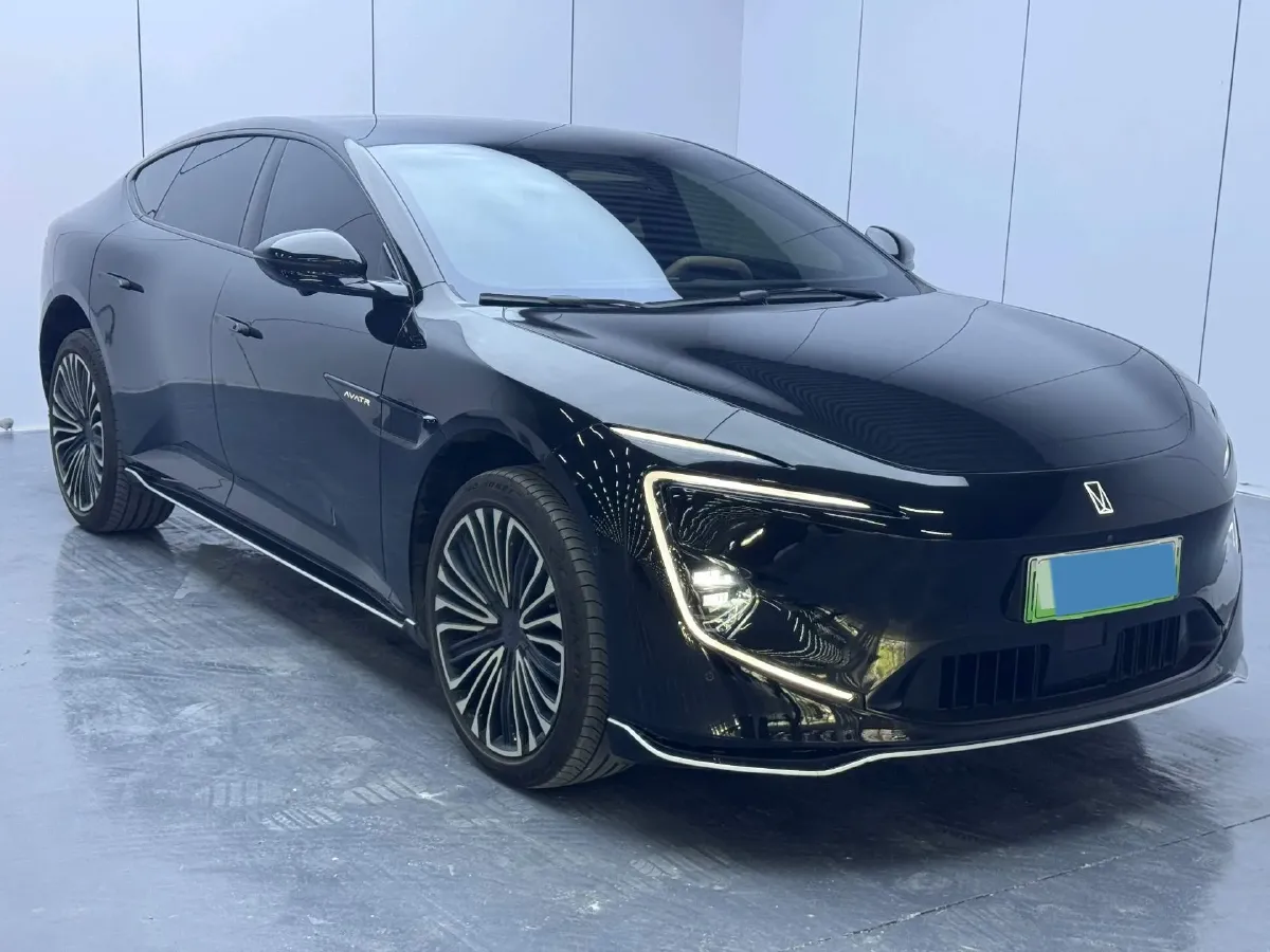 2025 Avatr 12 BEV,autocango,china used car exporter,china ev exporter,chinese used car exporter,chinese used ev exporter