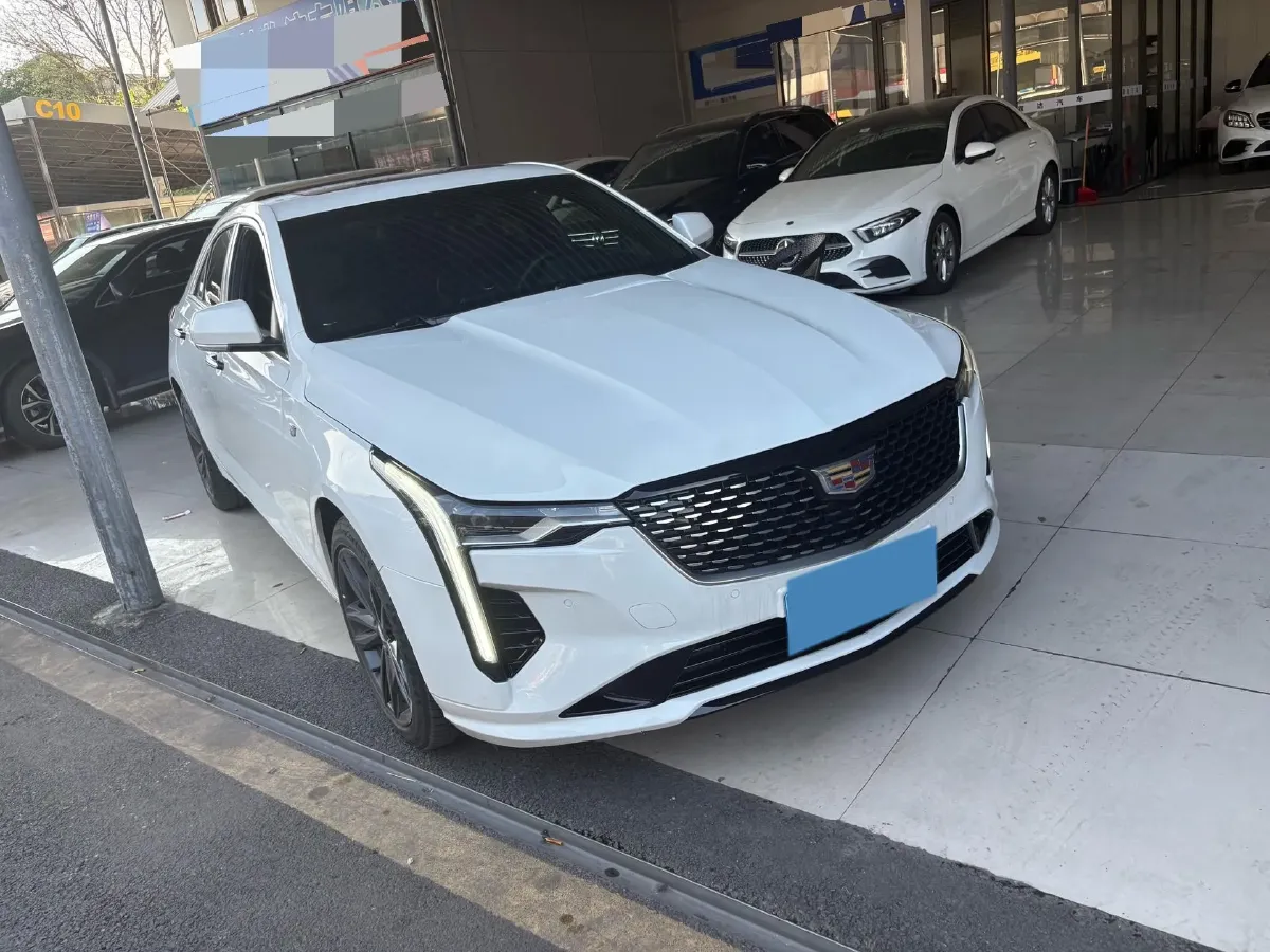 2023 Cadillac CT4 2.0T 237HP L4 8AT,autocango,china used car exporter,china ev exporter,chinese used car exporter,chinese used ev exporter