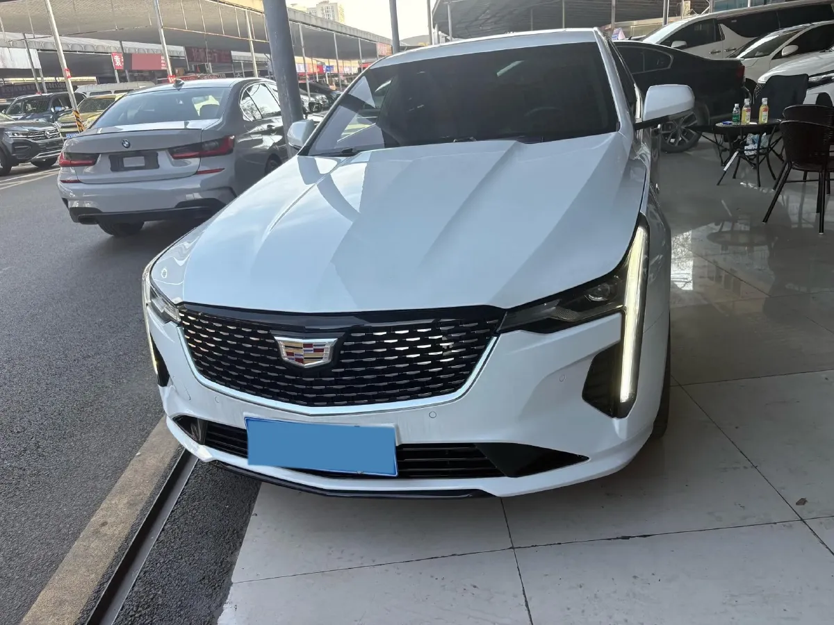 2023 Cadillac CT4 2.0T 237HP L4 8AT,autocango,china used car exporter,china ev exporter,chinese used car exporter,chinese used ev exporter