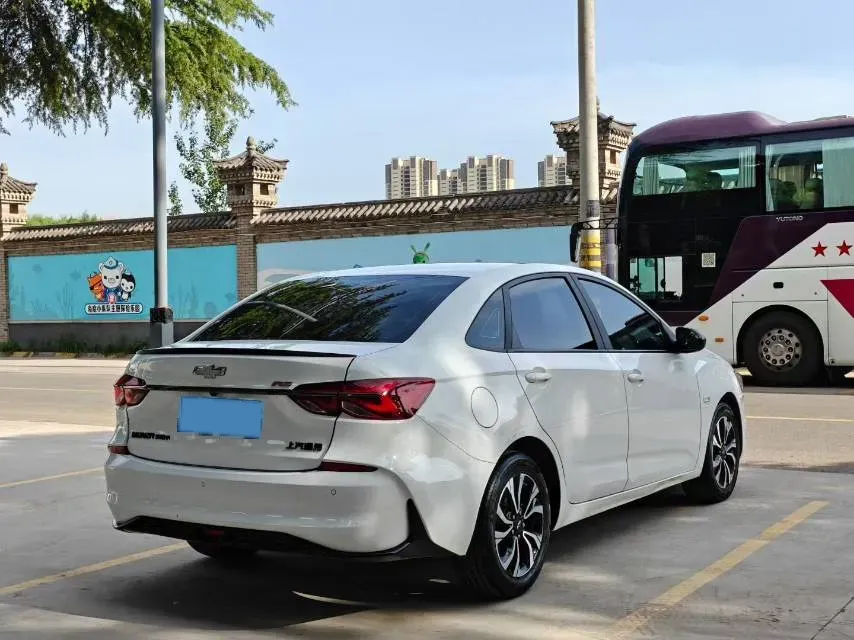 2022 Chevrolet Monza 1.3T 163HP L3 6AT,autocango,china used car exporter,china ev exporter,chinese used car exporter,chinese used ev exporter