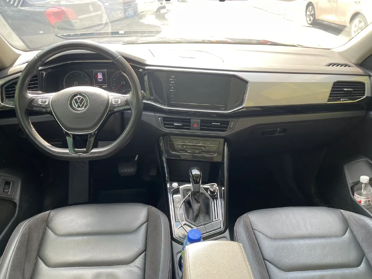 2021 Volkswagen Tayron 2.0T 186HP L4 7DCT,autocango,china used car exporter,china ev exporter,chinese used car exporter,chinese used ev exporter