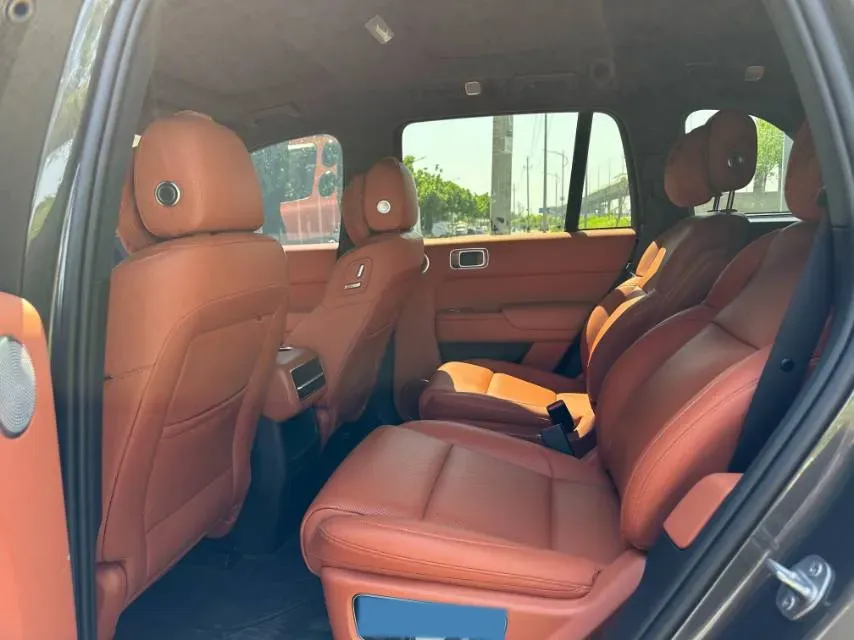 2023 Li L8 Range Extended 154HP REEV 40.9KWH,autocango,china used car exporter,china ev exporter,chinese used car exporter,chinese used ev exporter