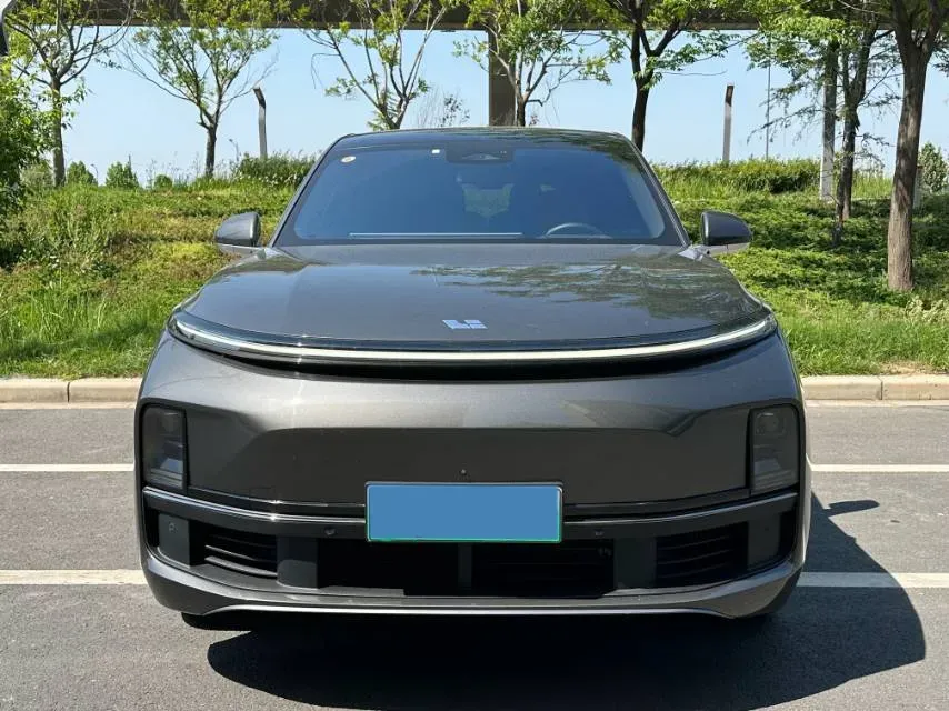 2023 Li L8 Range Extended 154HP REEV 40.9KWH,autocango,china used car exporter,china ev exporter,chinese used car exporter,chinese used ev exporter