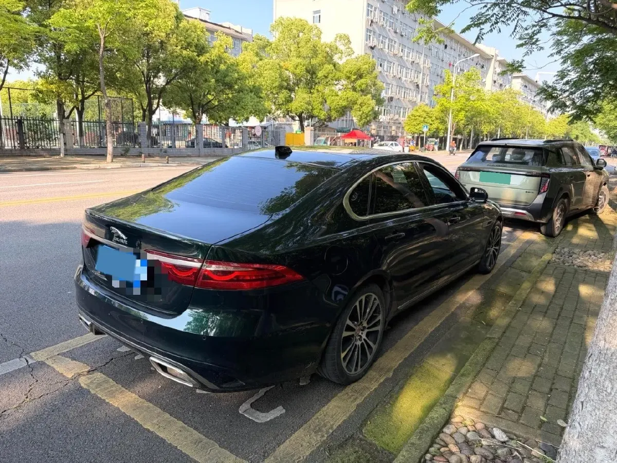 2023 Jaguar XFL 2.0T 250HP L4 8AT,autocango,china used car exporter,china ev exporter,chinese used car exporter,chinese used ev exporter