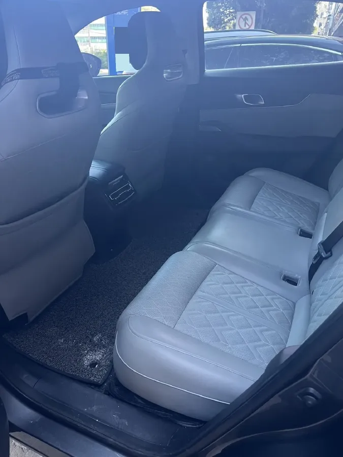 2022 Chevrolet Menlo BEV 61.1KWH,autocango,china used car exporter,china ev exporter,chinese used car exporter,chinese used ev exporter