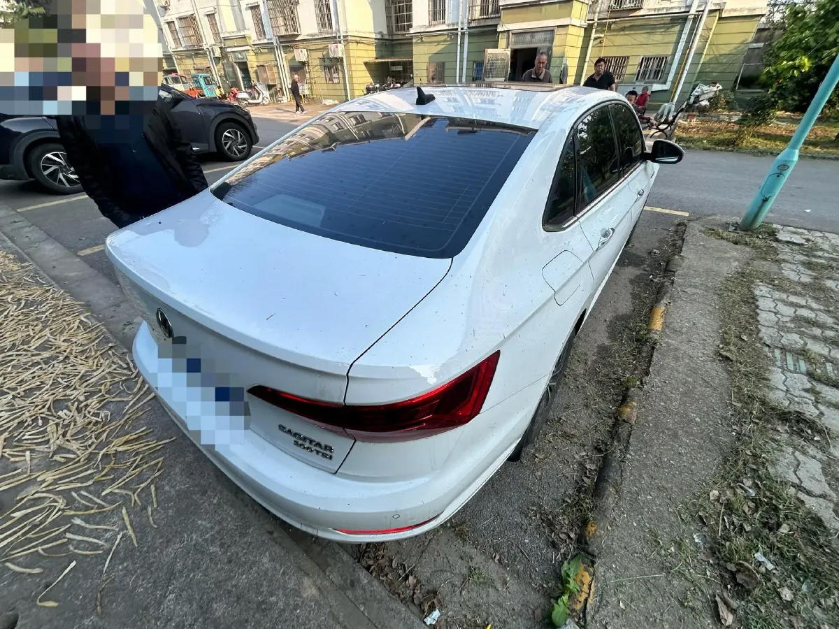 2021 Volkswagen Sagitar 1.2T 116HP L4 5MT,autocango,china used car exporter,china ev exporter,chinese used car exporter,chinese used ev exporter