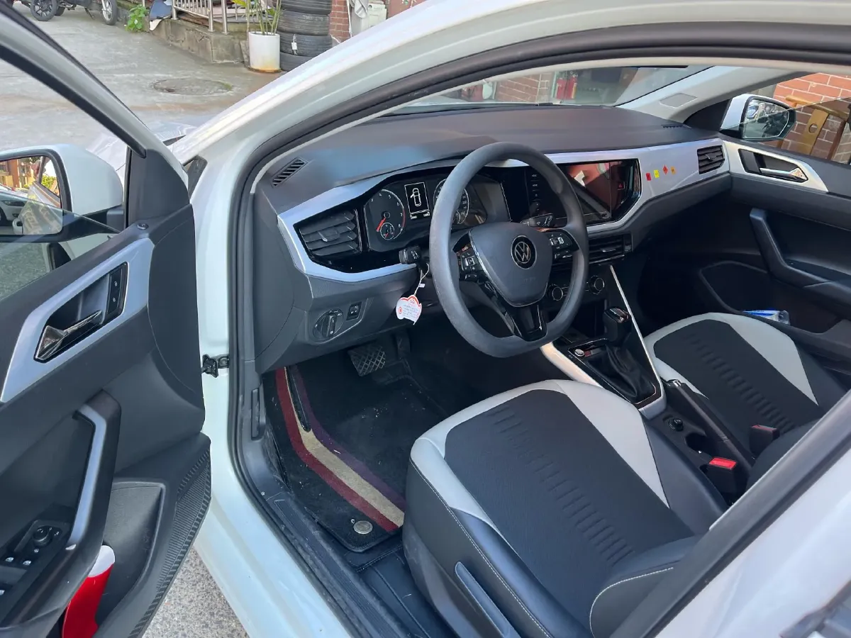 2019 Volkswagen Polo 1.5L 113HP L4 6AT,autocango,china used car exporter,china ev exporter,chinese used car exporter,chinese used ev exporter