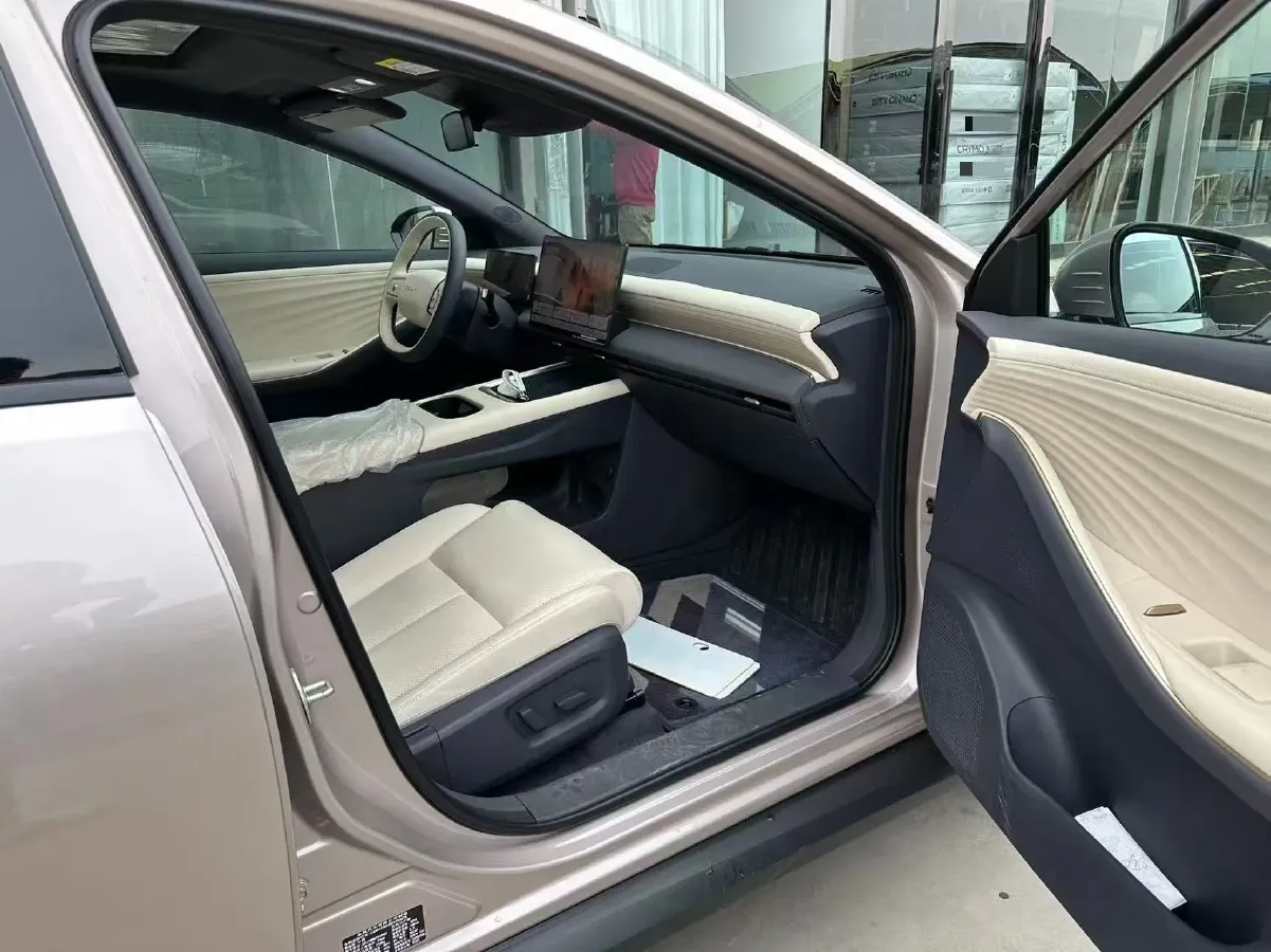 2026 Nissan N7 1.5L 102HP L4 1DHT PHEV,autocango,china used car exporter,china ev exporter,chinese used car exporter,chinese used ev exporter