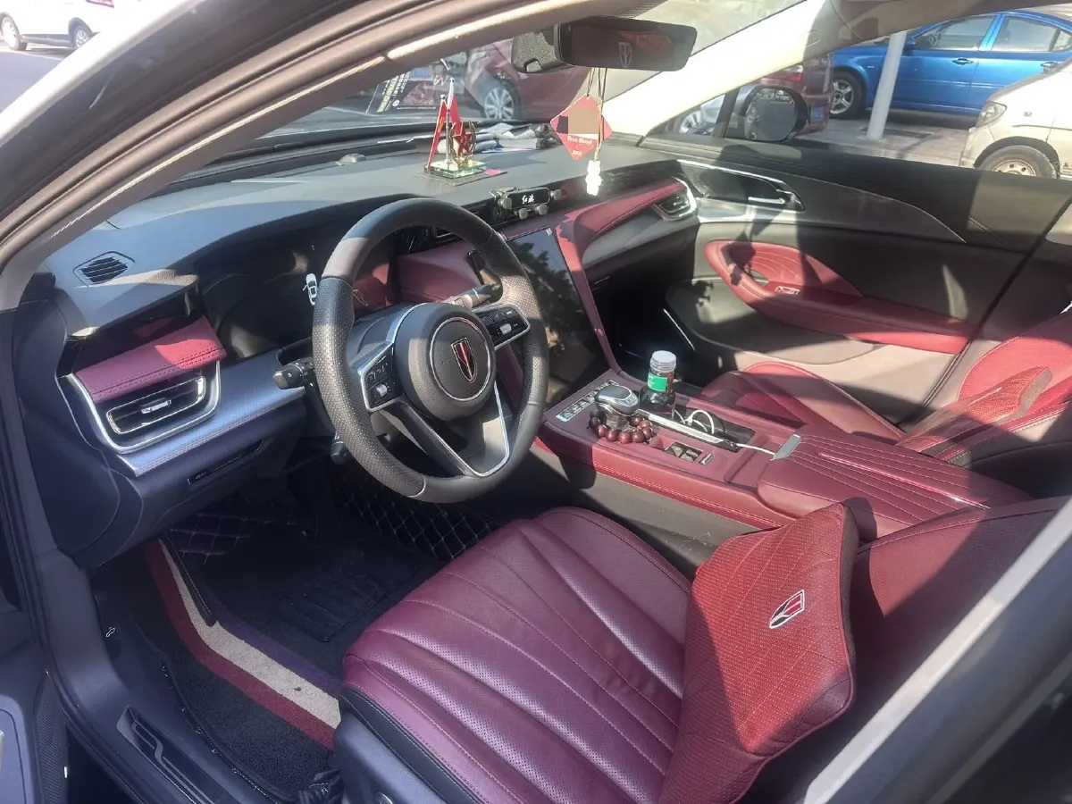 2024 HongQi H5 2.0T 224HP L4 8AT,autocango,china used car exporter,china ev exporter,chinese used car exporter,chinese used ev exporter