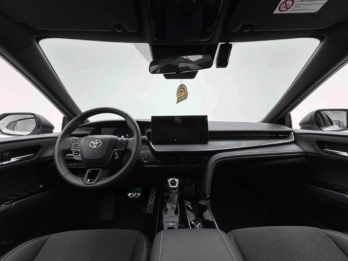 2026 Toyota Camry 2.0L 152HP L4 E-CVT Hybrid,autocango,china used car exporter,china ev exporter,chinese used car exporter,chinese used ev exporter