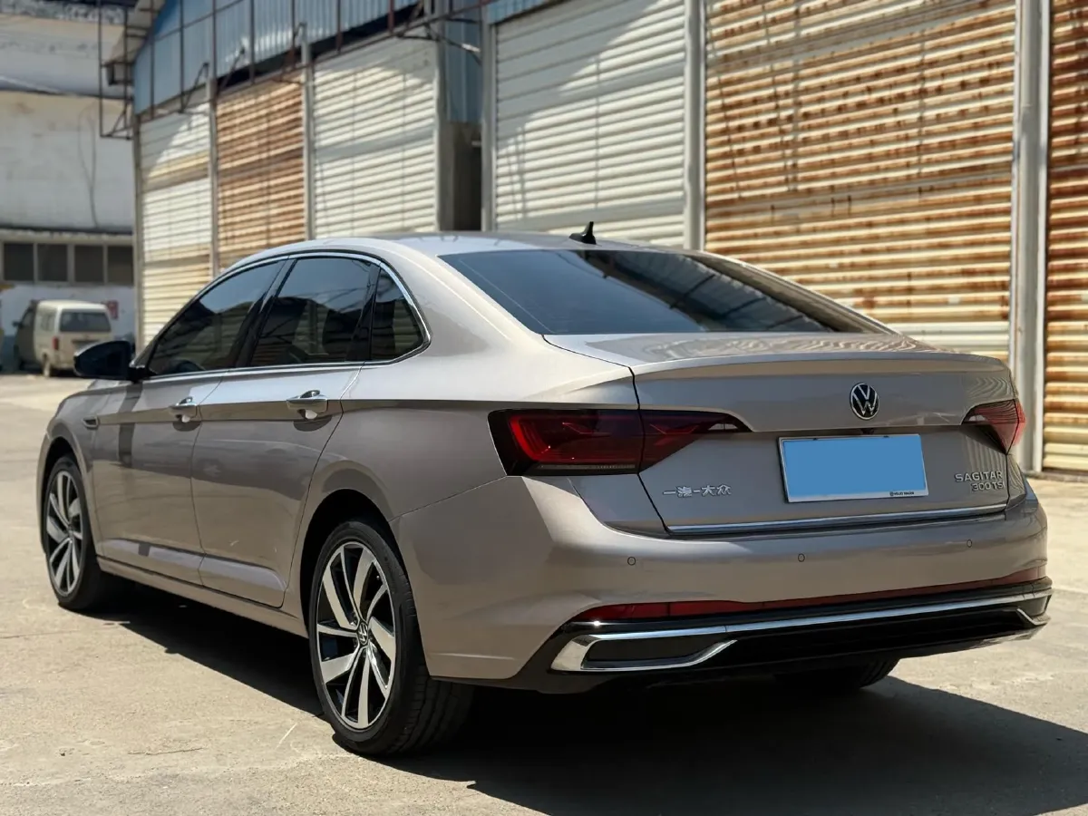 2023 Volkswagen Sagitar 1.5T 160HP L4 7DCT,autocango,china used car exporter,china ev exporter,chinese used car exporter,chinese used ev exporter