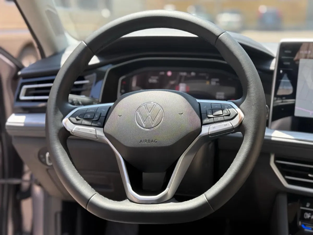 2023 Volkswagen Sagitar 1.5T 160HP L4 7DCT,autocango,china used car exporter,china ev exporter,chinese used car exporter,chinese used ev exporter