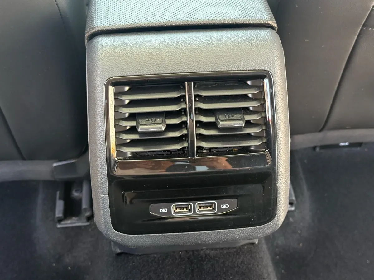 2023 Volkswagen Sagitar 1.5T 160HP L4 7DCT,autocango,china used car exporter,china ev exporter,chinese used car exporter,chinese used ev exporter
