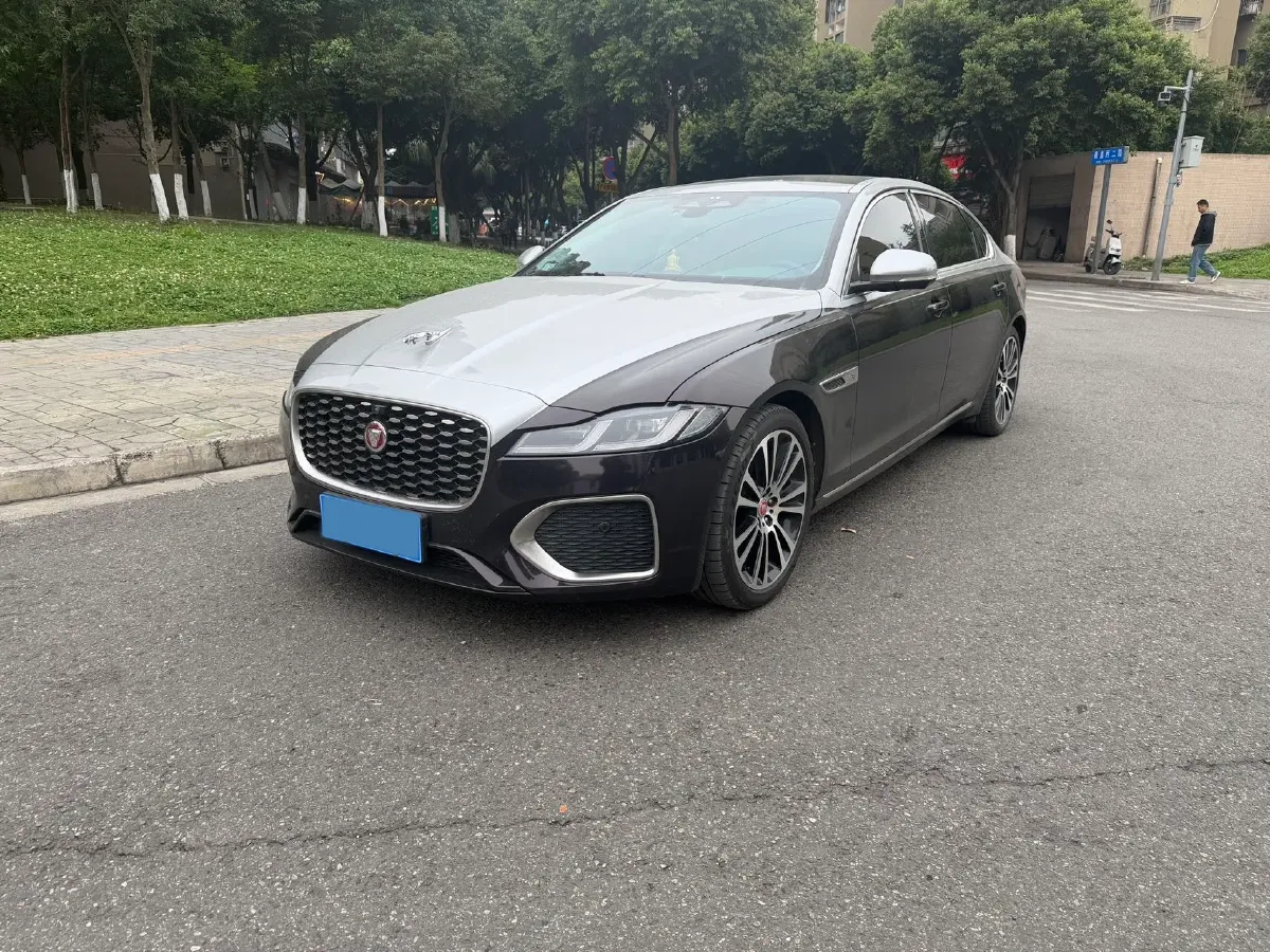 2022 Jaguar XFL 2.0T 250HP L4 8AT,autocango,china used car exporter,china ev exporter,chinese used car exporter,chinese used ev exporter