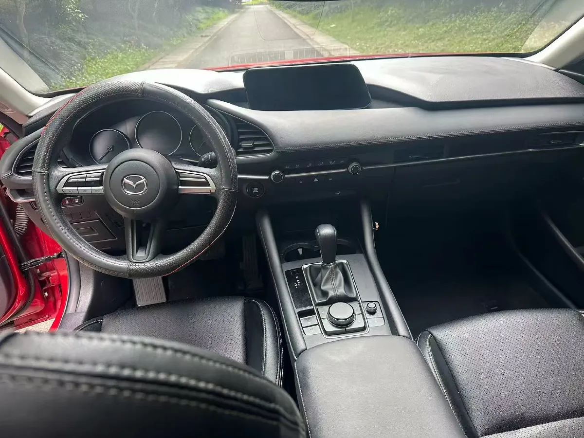 2021 Mazda 3 Axela 1.5L 117HP L4 6AT,autocango,china used car exporter,china ev exporter,chinese used car exporter,chinese used ev exporter