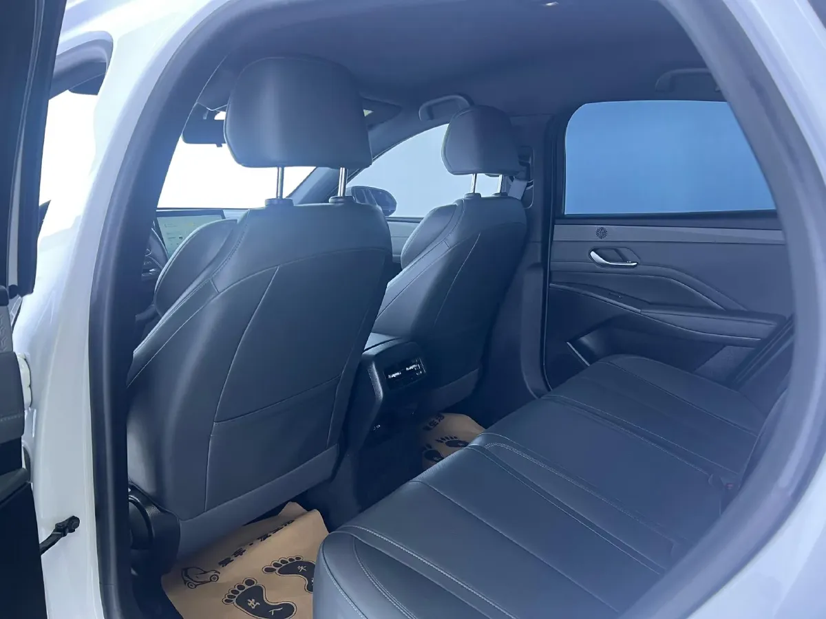 2025 BYD Qin Plus 1.5L 101HP L4 E-CVT PHEV 7.68KWH,autocango,china used car exporter,china ev exporter,chinese used car exporter,chinese used ev exporter