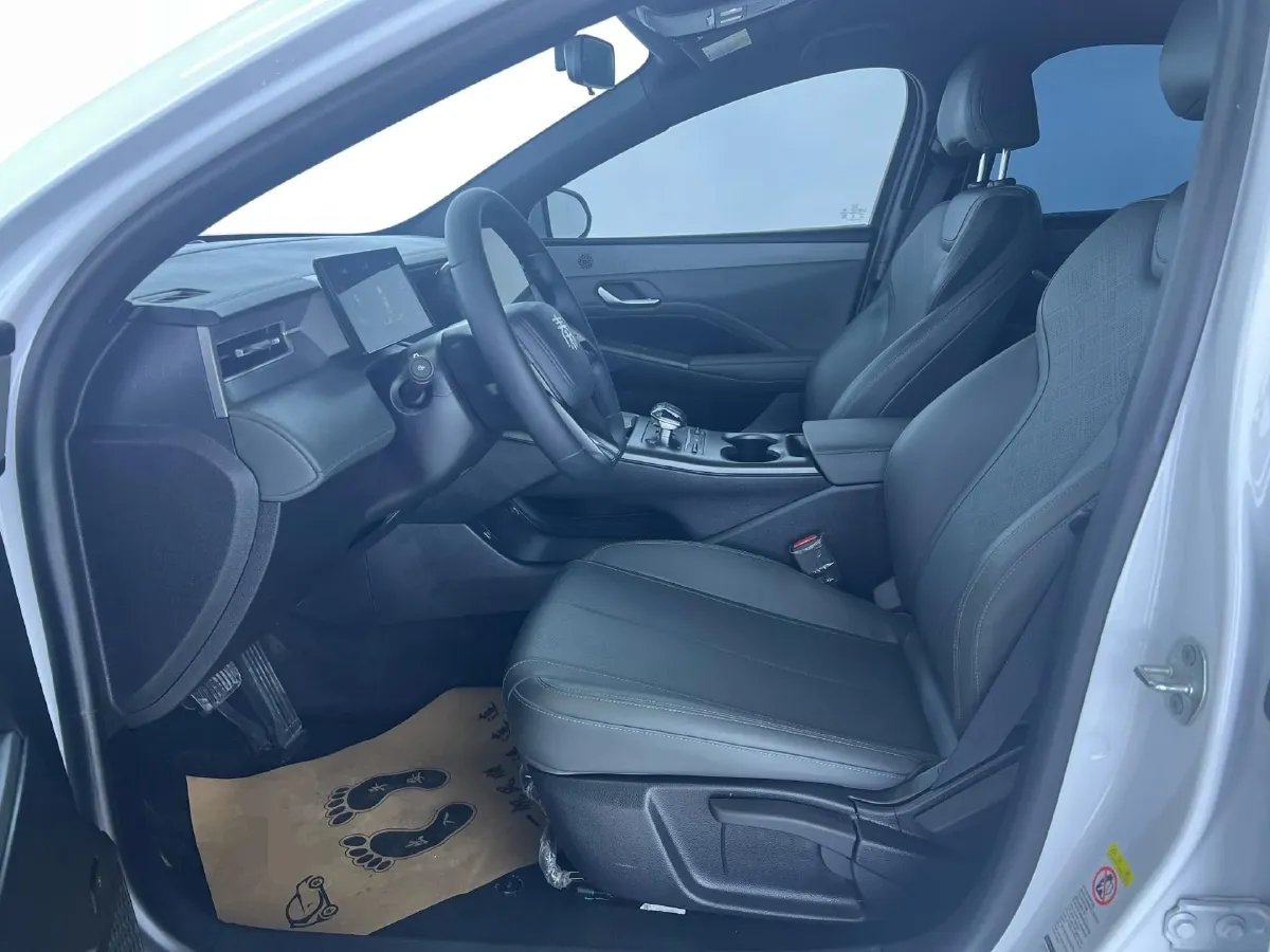 2025 BYD Qin Plus 1.5L 101HP L4 E-CVT PHEV 7.68KWH,autocango,china used car exporter,china ev exporter,chinese used car exporter,chinese used ev exporter