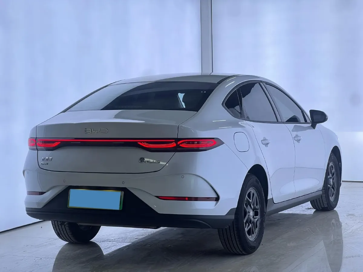 2025 BYD Qin Plus 1.5L 101HP L4 E-CVT PHEV 7.68KWH,autocango,china used car exporter,china ev exporter,chinese used car exporter,chinese used ev exporter