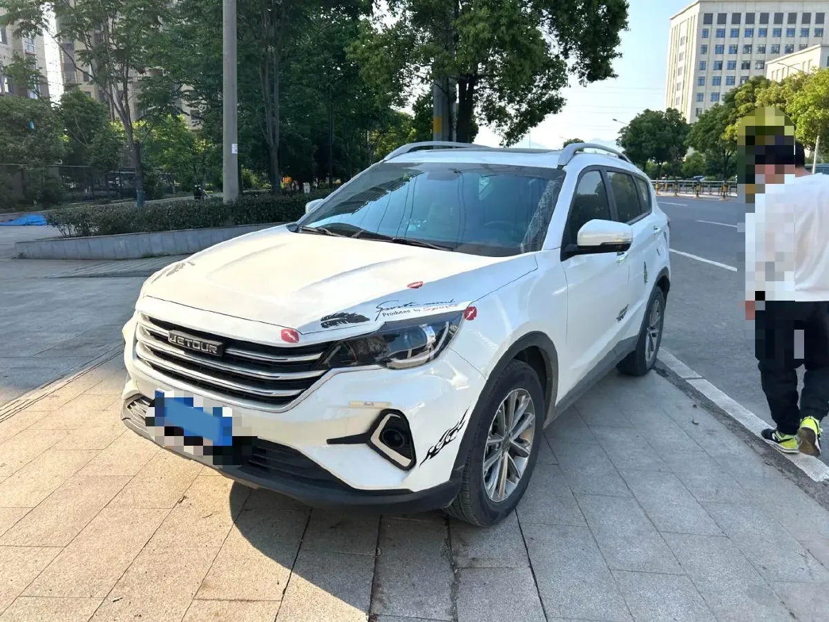 2021 Jetour X70M 1.5T 156HP L4 6DCT,autocango,china used car exporter,china ev exporter,chinese used car exporter,chinese used ev exporter