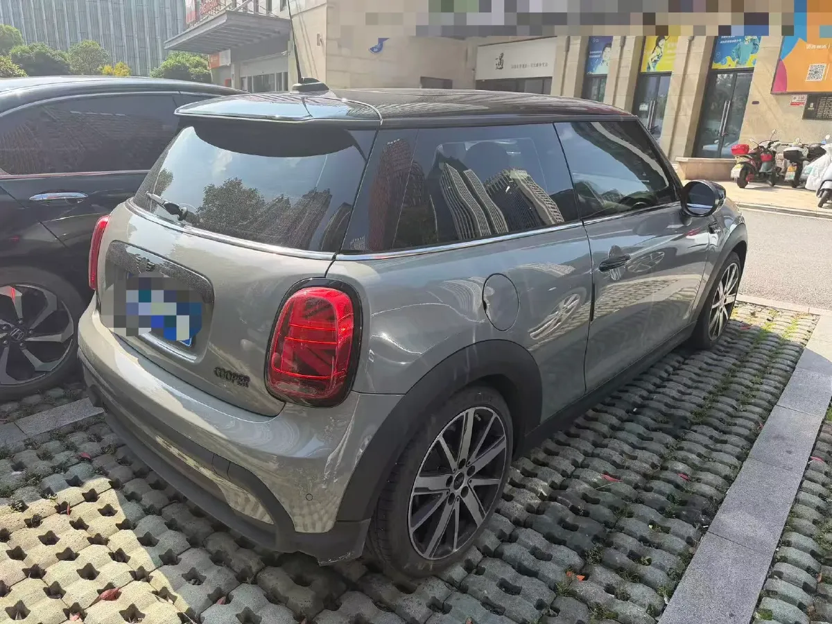 2023 MINI MINI 1.5T 136HP L3 7DCT,autocango,china used car exporter,china ev exporter,chinese used car exporter,chinese used ev exporter