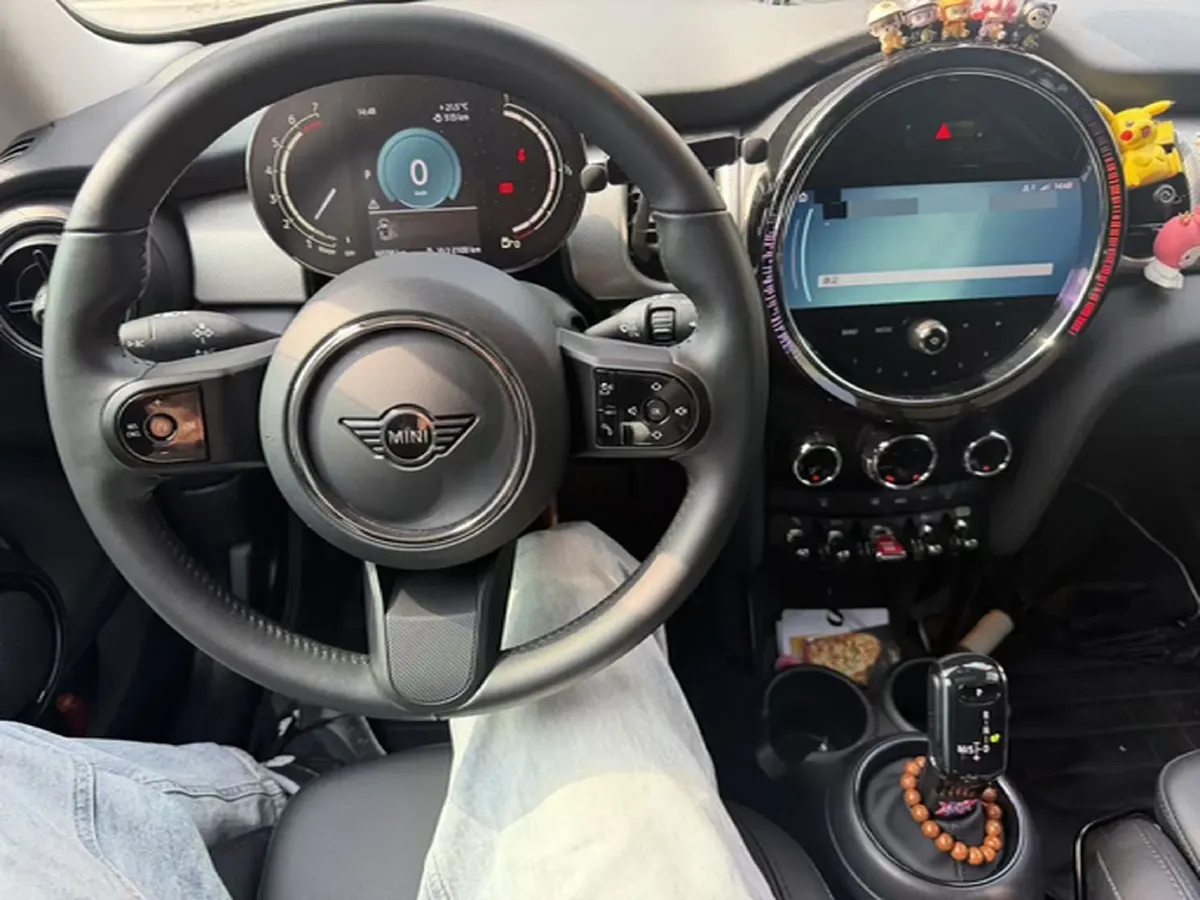 2023 MINI MINI 1.5T 136HP L3 7DCT,autocango,china used car exporter,china ev exporter,chinese used car exporter,chinese used ev exporter
