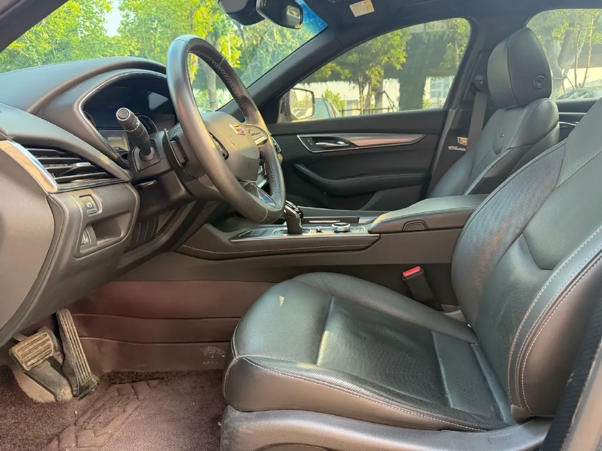 2022 Cadillac CT5 2.0T 237HP L4 10AT,autocango,china used car exporter,china ev exporter,chinese used car exporter,chinese used ev exporter