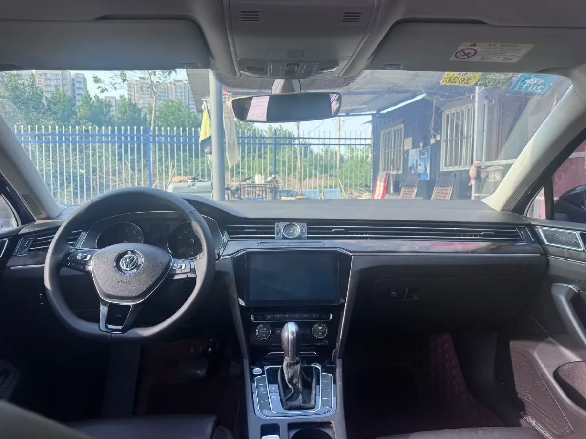 2018 Volkswagen Magotan 1.8T 180HP L4 7DCT,autocango,china used car exporter,china ev exporter,chinese used car exporter,chinese used ev exporter