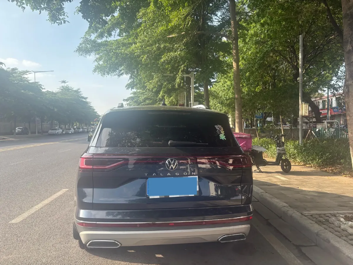 2021 Volkswagen Talagon 2.0T 220HP L4 7DCT,autocango,china used car exporter,china ev exporter,chinese used car exporter,chinese used ev exporter