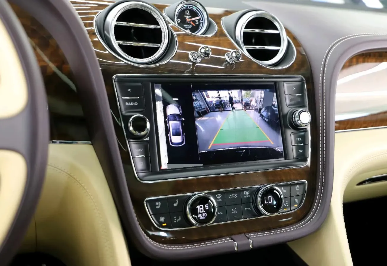 2018 Bentley Bentayga 4.0T 550HP V8 8AT,autocango,china used car exporter,china ev exporter,chinese used car exporter,chinese used ev exporter