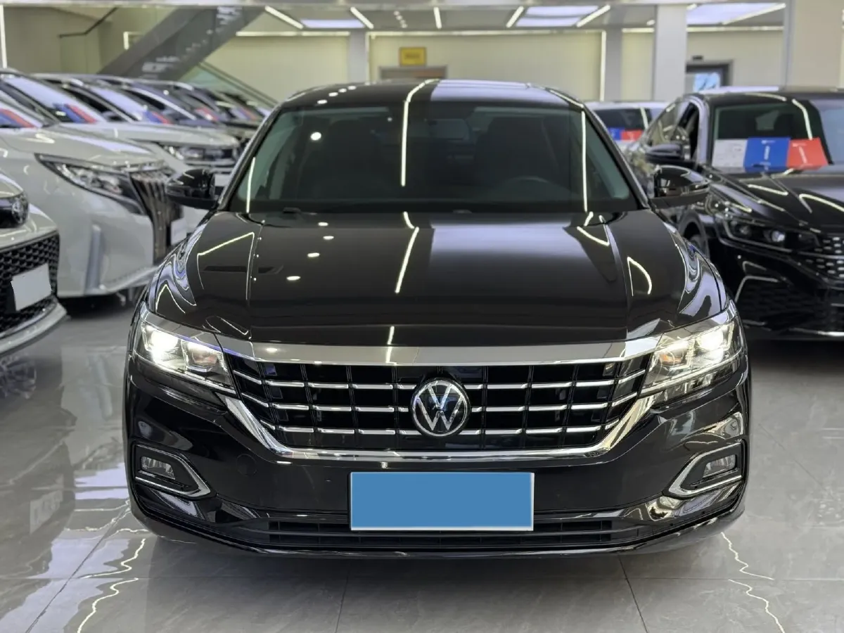2021 Volkswagen Passat 1.4T 150HP L4 7DCT,autocango,china used car exporter,china ev exporter,chinese used car exporter,chinese used ev exporter
