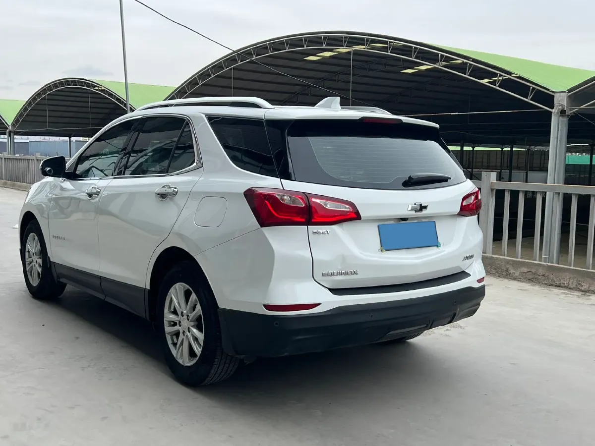2019 Chevrolet Equinox 1.5T 169HP L4 6AT,autocango,china used car exporter,china ev exporter,chinese used car exporter,chinese used ev exporter