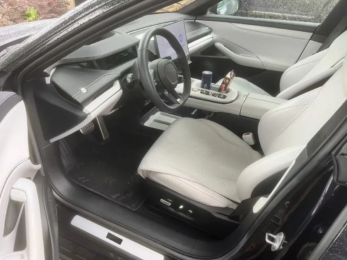 2024 MI SU7 BEV 101KWH,autocango,china used car exporter,china ev exporter,chinese used car exporter,chinese used ev exporter